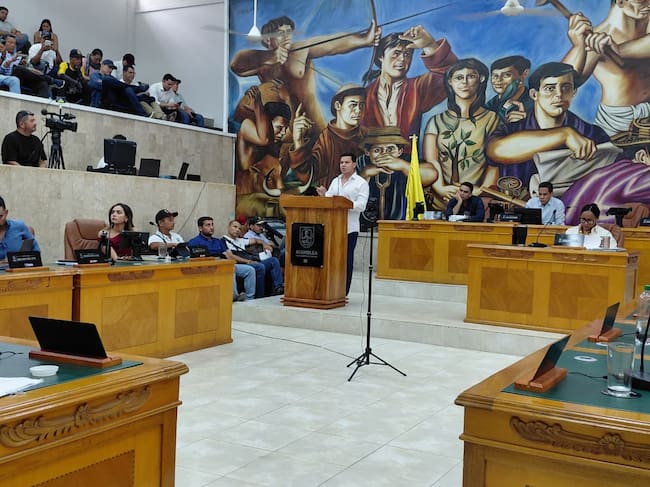 Debate en Asamblea de Córdoba sobre el acueducto regional del San Jorge. Foto: Caracol Radio/Claudia Hernández.