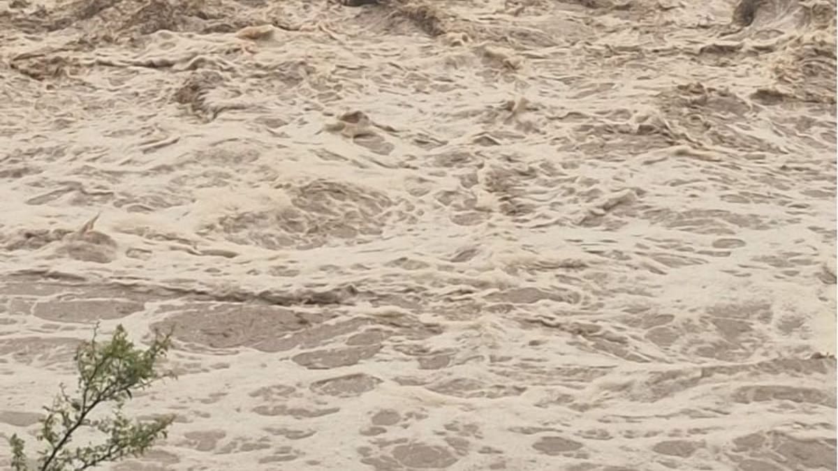 Creciente súbita del río Ceibas obliga al cierre de bocatomas en Neiva