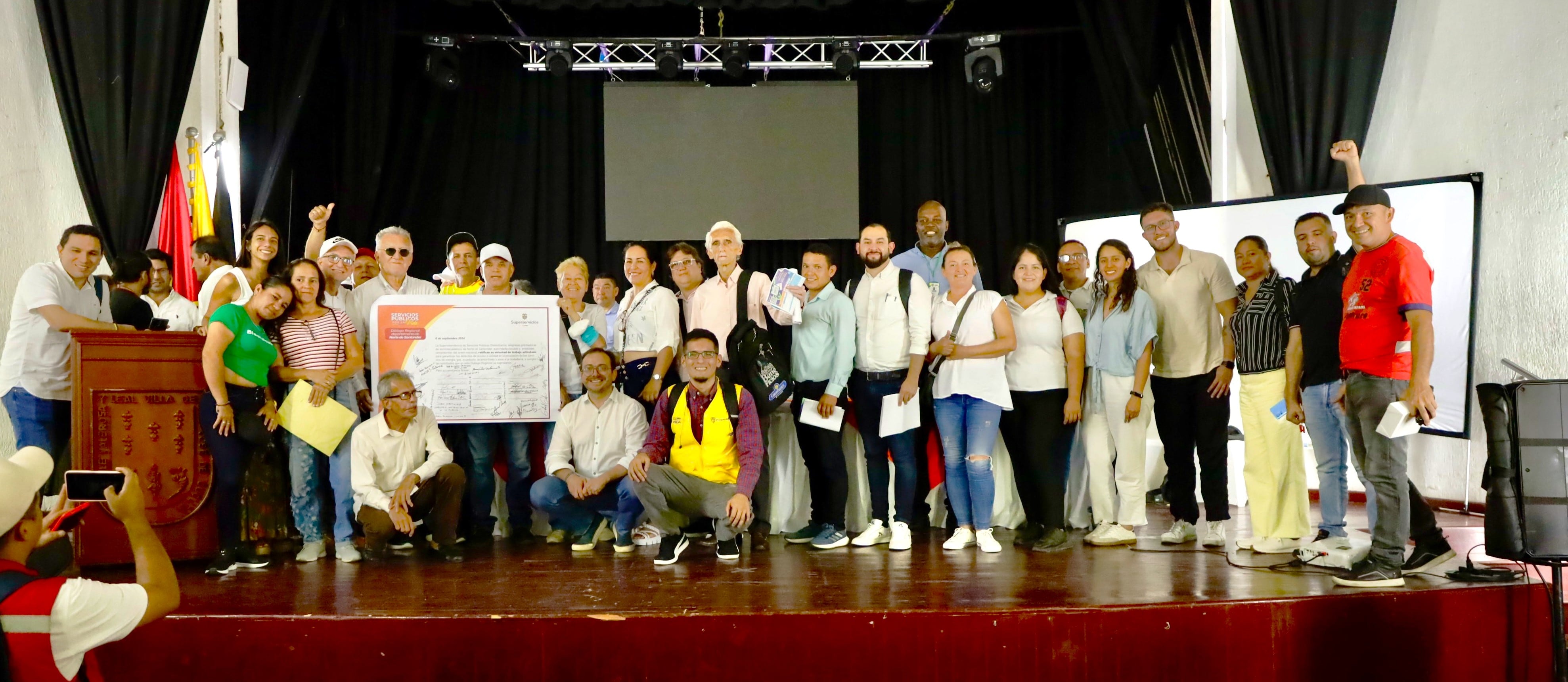 Diálogo Regional Servicios Públicos por la Vida en Cúcuta. / Foto: Superservicios.