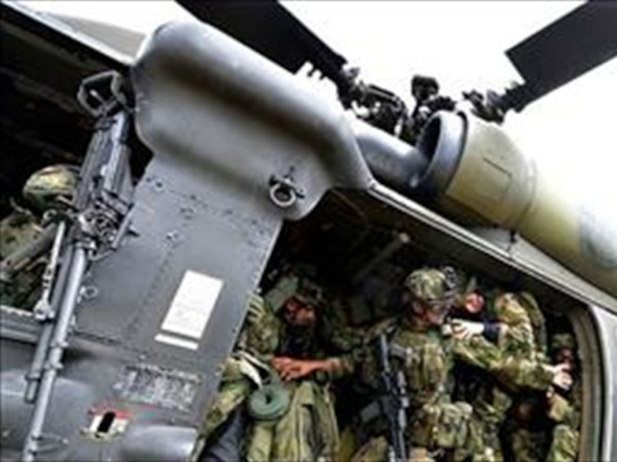 Bombardeos inclinan la balanza de la guerra hacia el Gobierno: Expertos