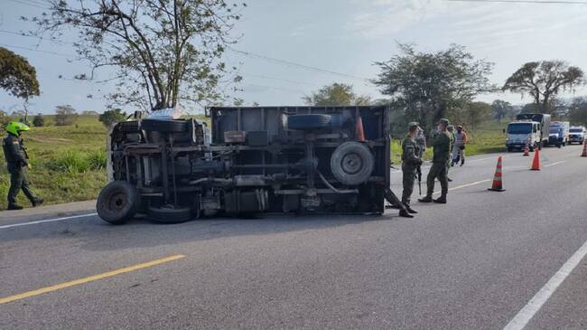 El conductor del vehículo pesado resultó ileso en el siniestro vial ocurrido en el departamento de Bolívar
