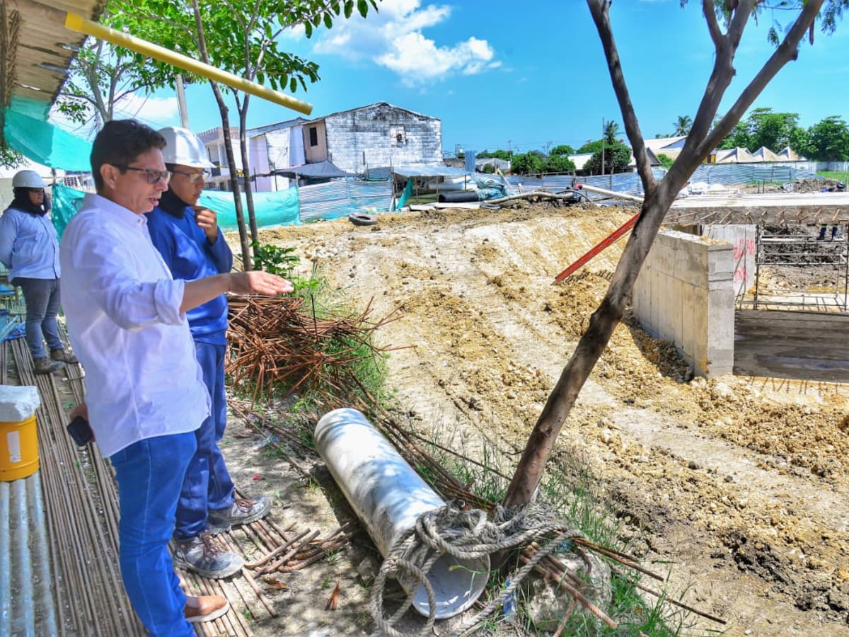 Avanza en un 72 % obras en el puente de Las Palmeras