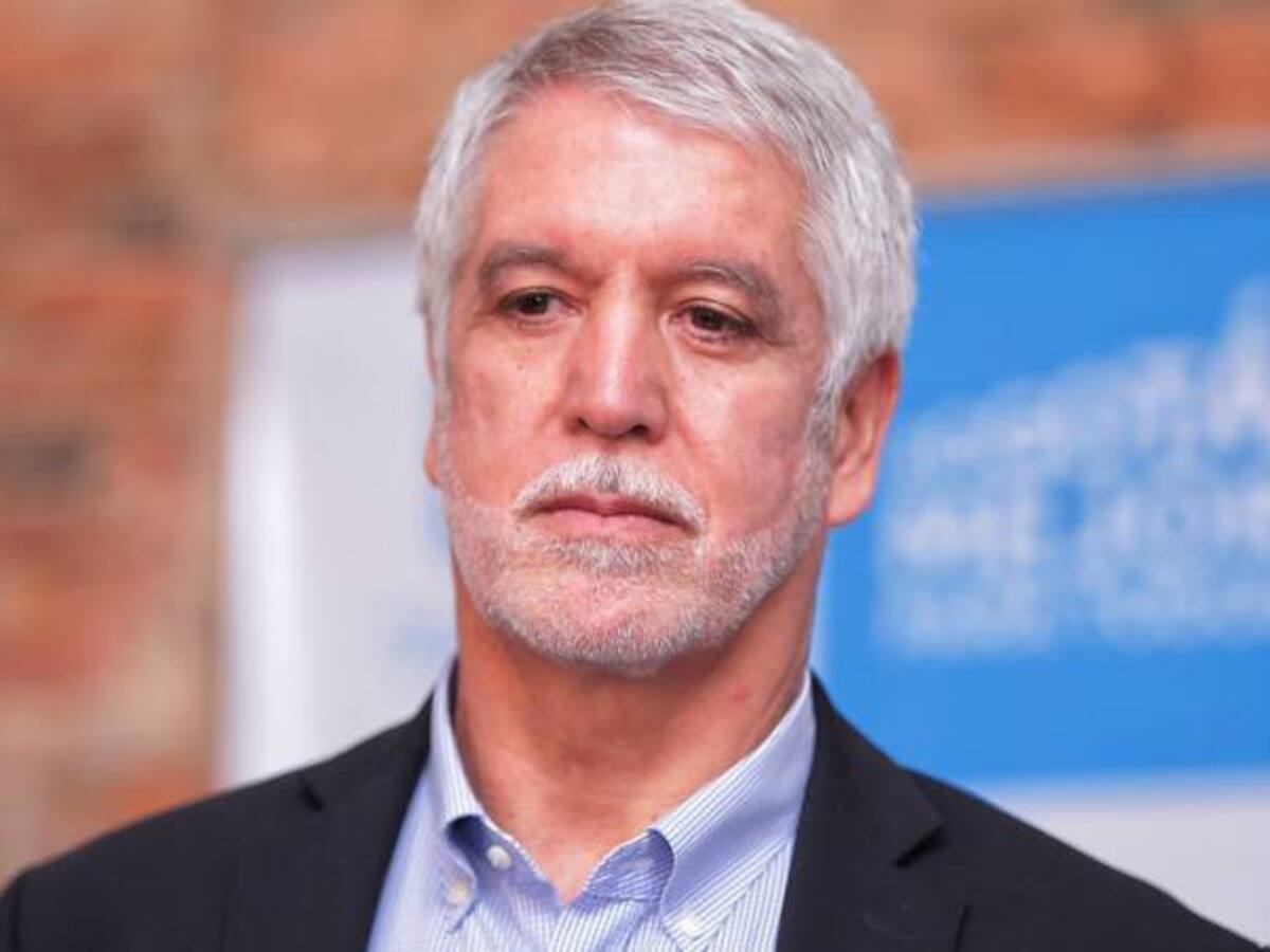 Peñalosa: "No hubo detrimento patrimonial en contrato de nuevos semáforos"