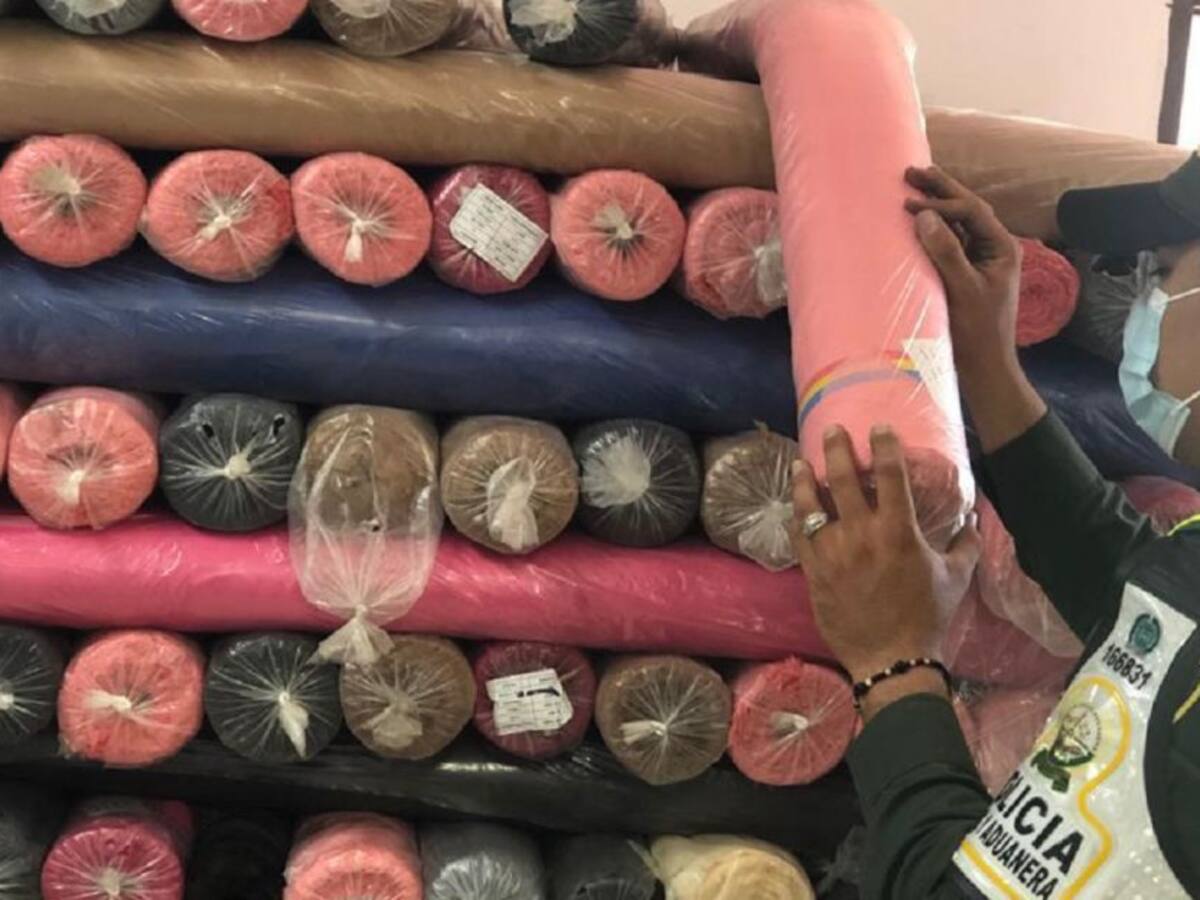 Más de 68.000 m² de tela incautados en Cartagena