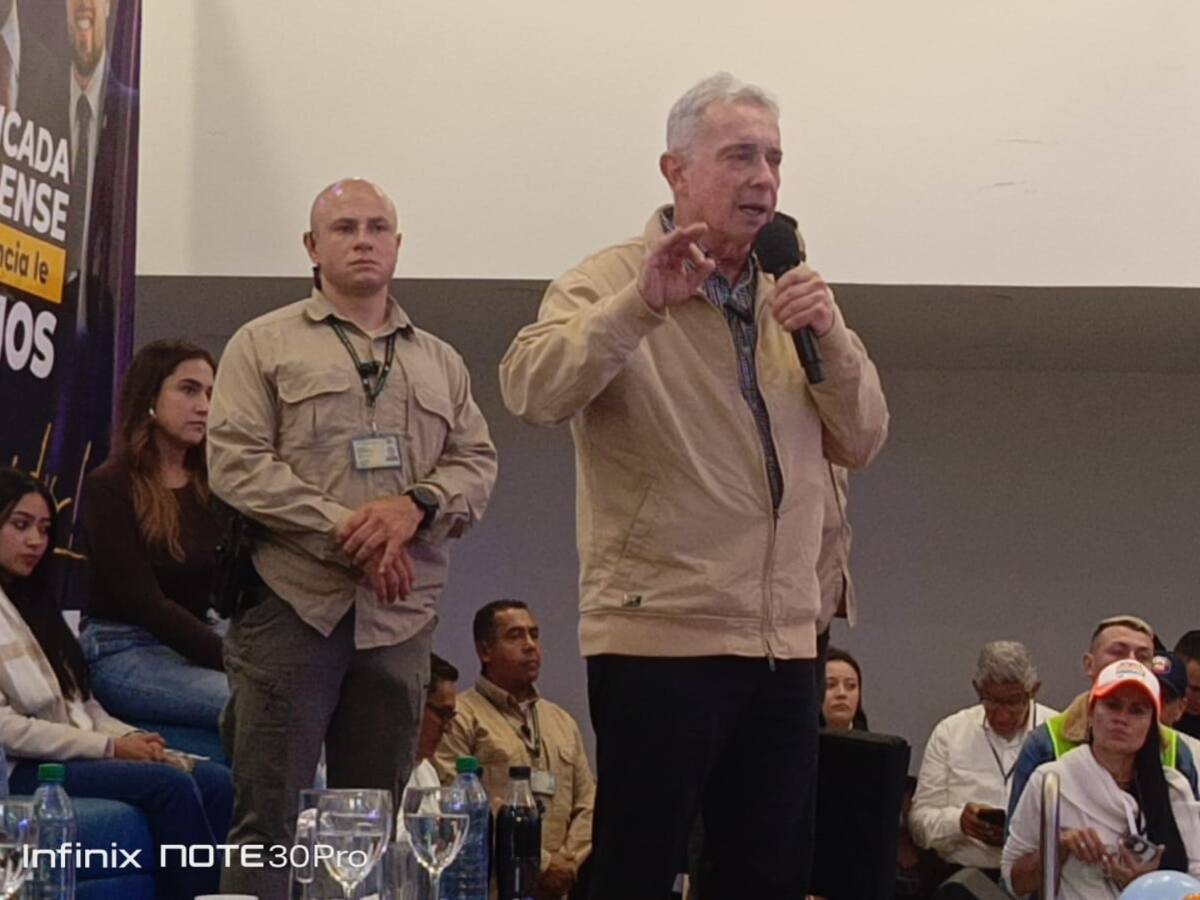 Uribe elogia el trabajo boyacense y alerta por el avance del microtráfico en el departamento