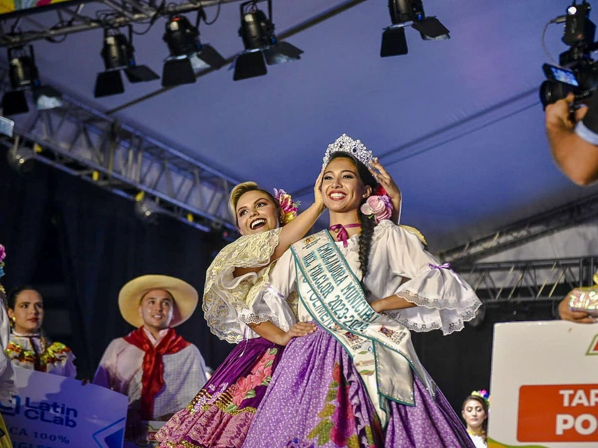 Laura Daniela Pulido ganó el Reinado Municipal del Folclor