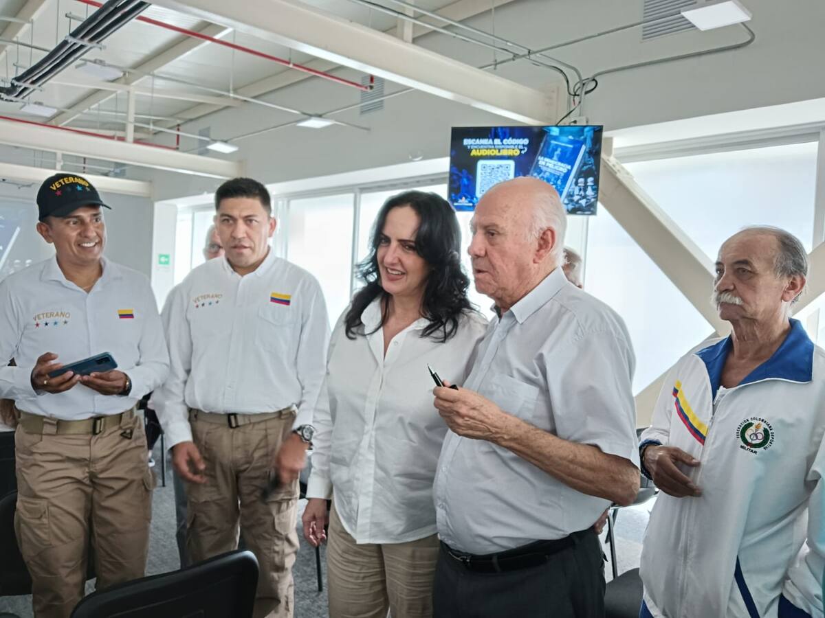 ¿Qué dijo la senadora María Fernanda Cabal sobre Petro, el narcotráfico y la democracia?