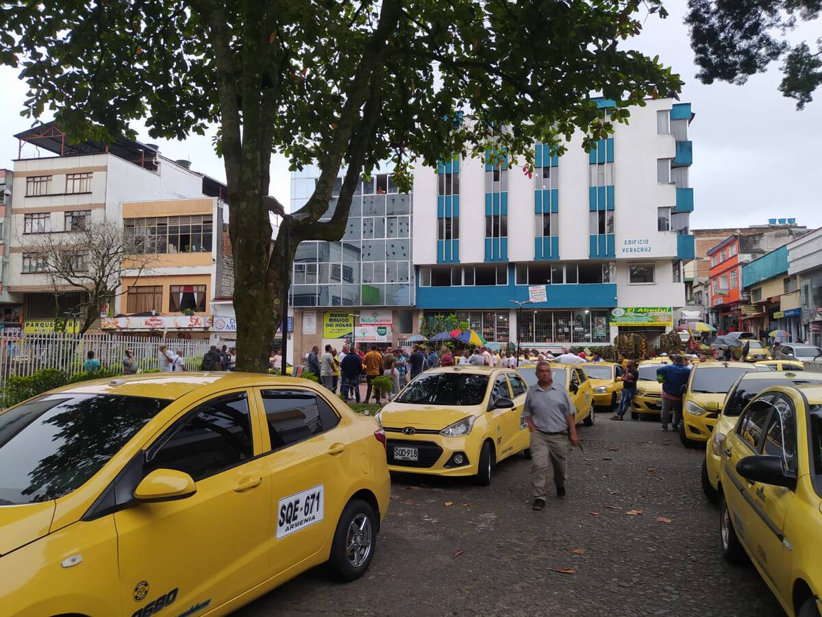 Informe pico y placa taxis en Armenia