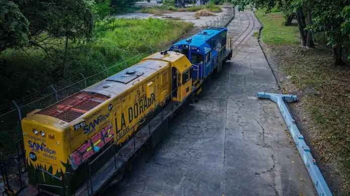 Tren de Cercanías del Valle. Foto: MinTransporte.