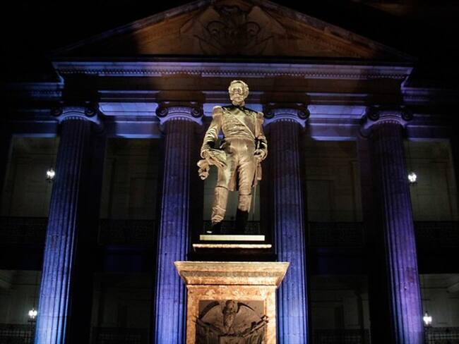 Constitucionalistas rechazan proyecto que busca unificar elecciones y alargar periodos