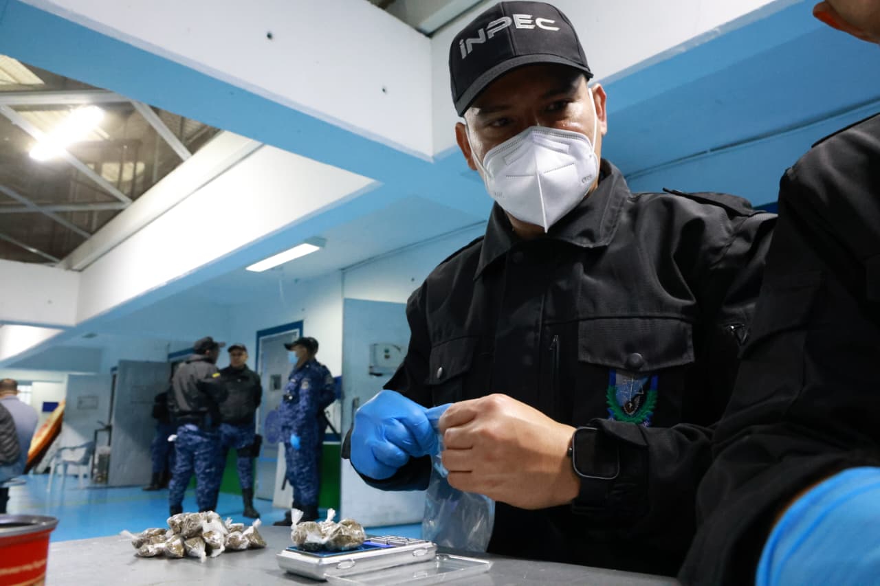 Operativo de inspección en la cárcel La Picota de Bogotá Foto: Inpec