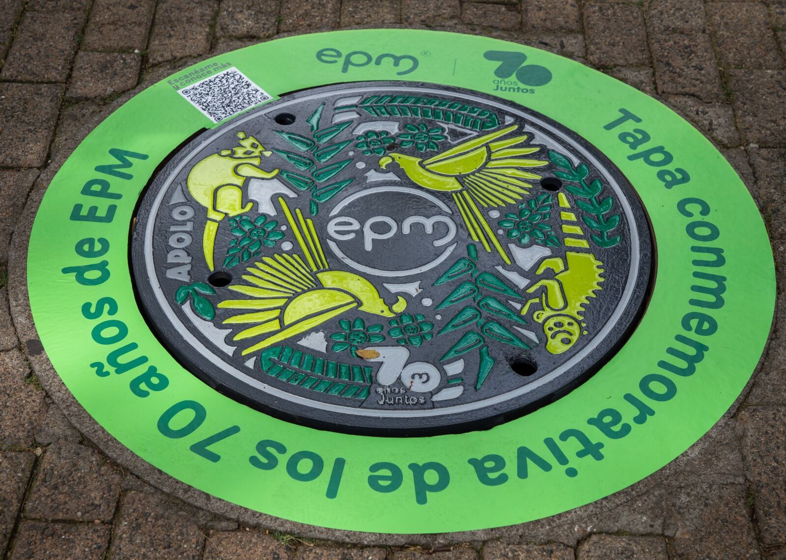 Tapas conmemorativas de los 70 años de EPM. Foto: EPM