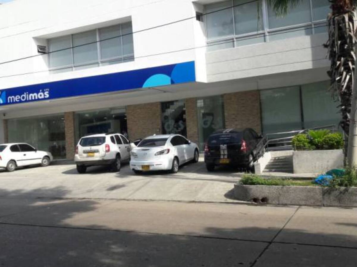 "Medimás nos tiene de aquí para allá y de allá para acá": usuarios