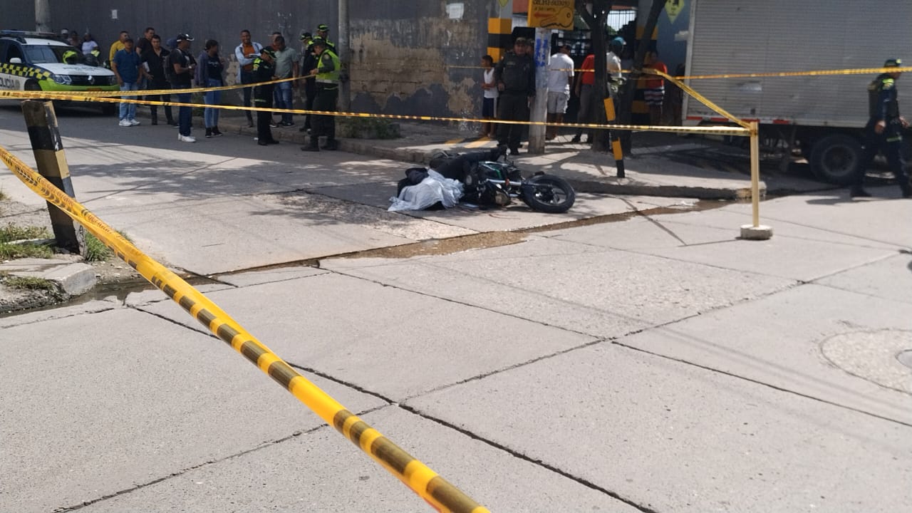 Antonio de Ávila- Caracol Radio