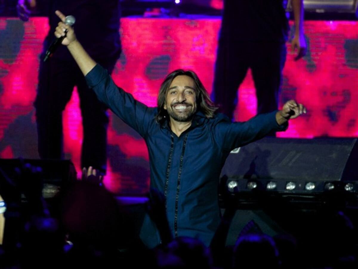 El cantante Antonio Carmona está en coma inducido