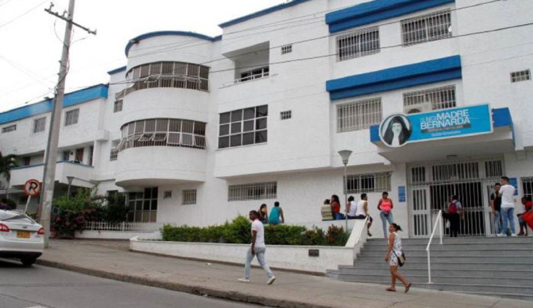 El total de Unidades de Cuidados Intensivos de la red hospitalaria de Cartagena asciende a 369