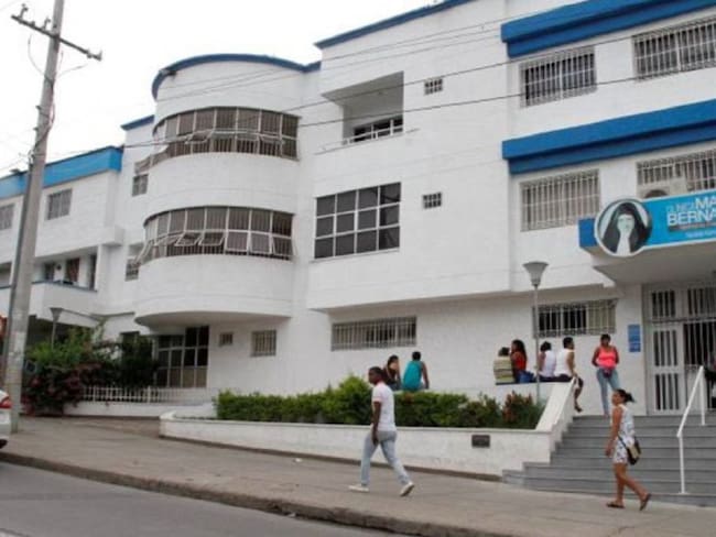 El total de Unidades de Cuidados Intensivos de la red hospitalaria de Cartagena asciende a 369