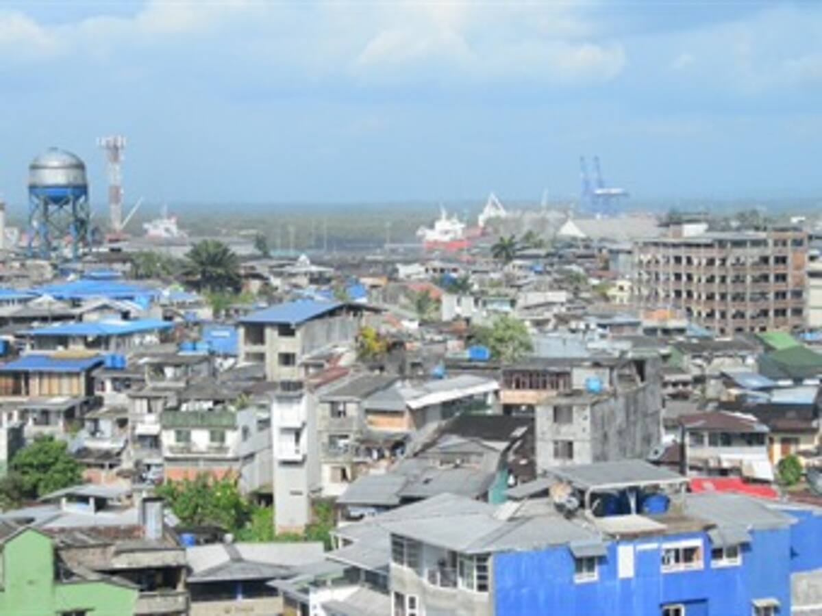 En Buenaventura 54 muertes violentas y 1.300 familias desplazadas en 2014