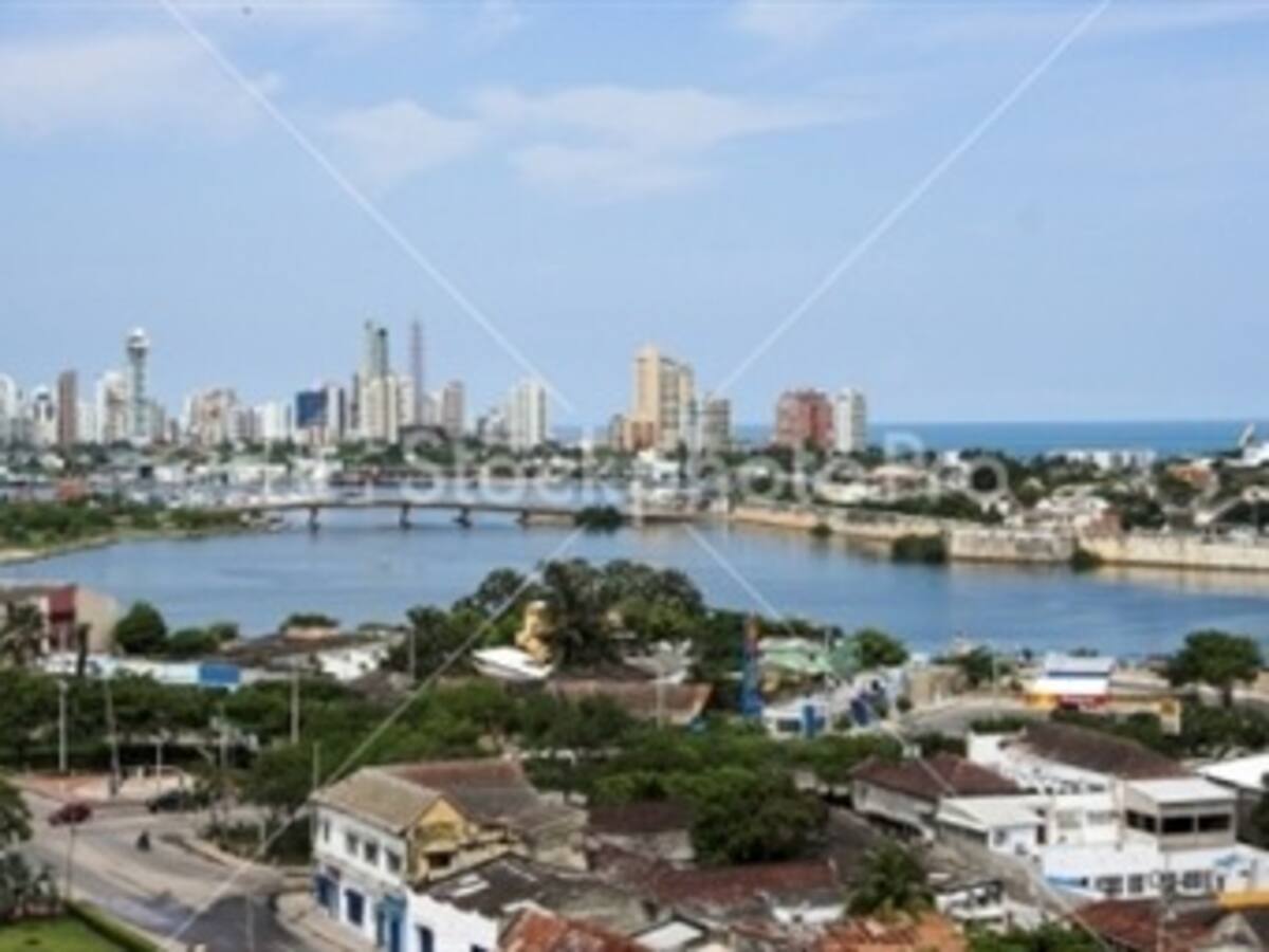 Extreman vigilancia en Cartagena por reinado y fiestas de la Independencia