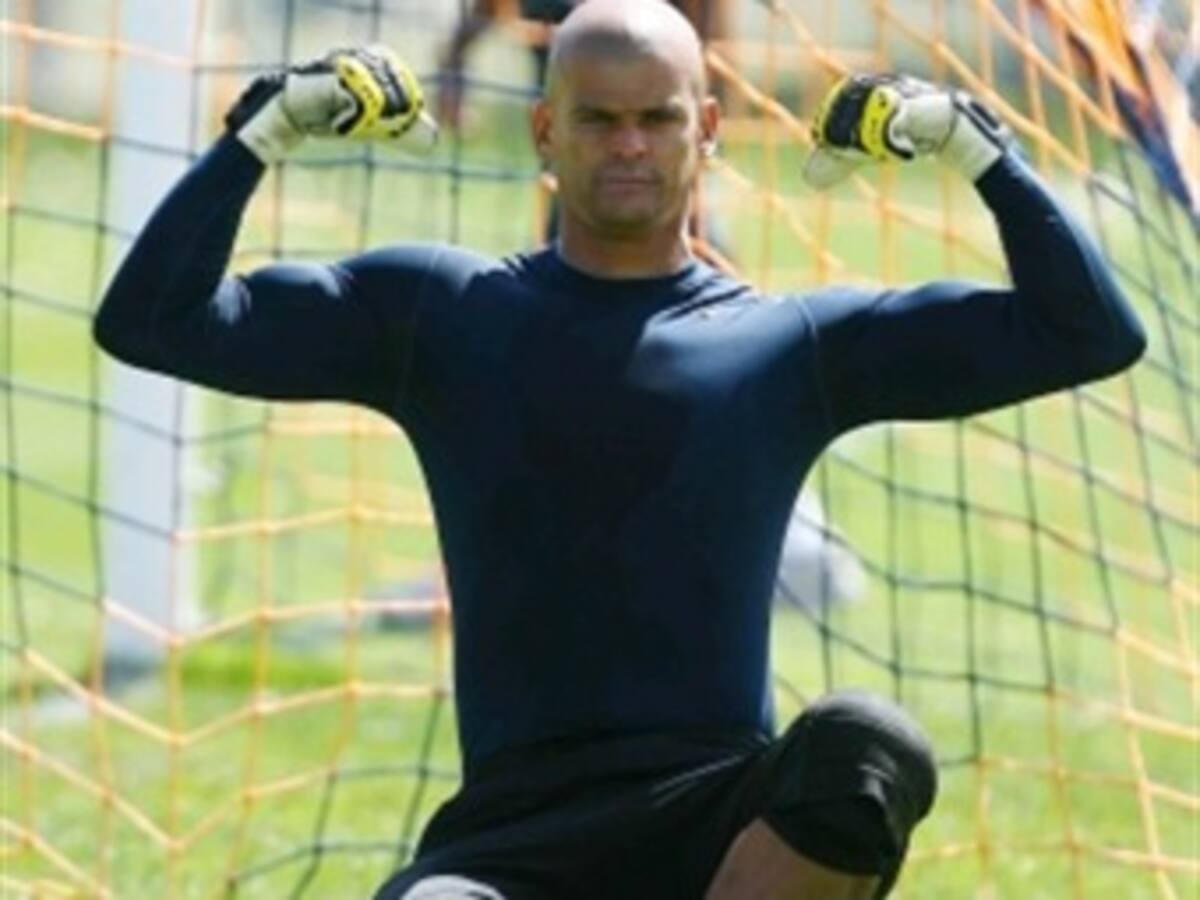 Calero continúa anestesiado y la inflamación cerebral disminuyó