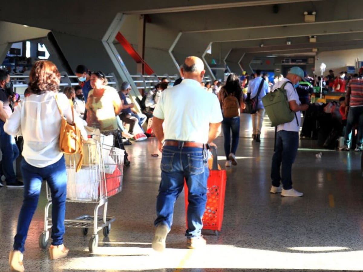 Por paro armado suspenden transporte de pasajeros a Popayán desde Cali