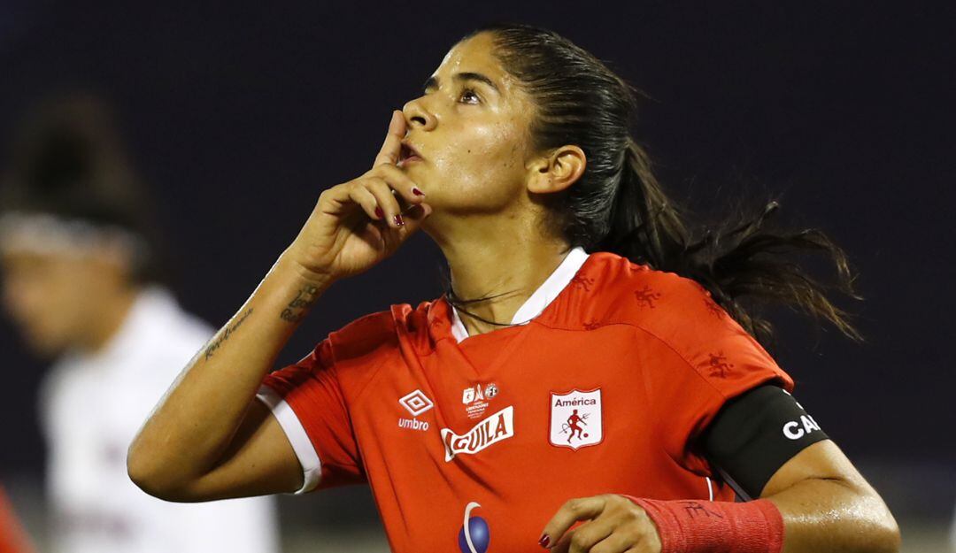 Catalina Usme, goleadora histórica de la Copa, integra el once ideal.