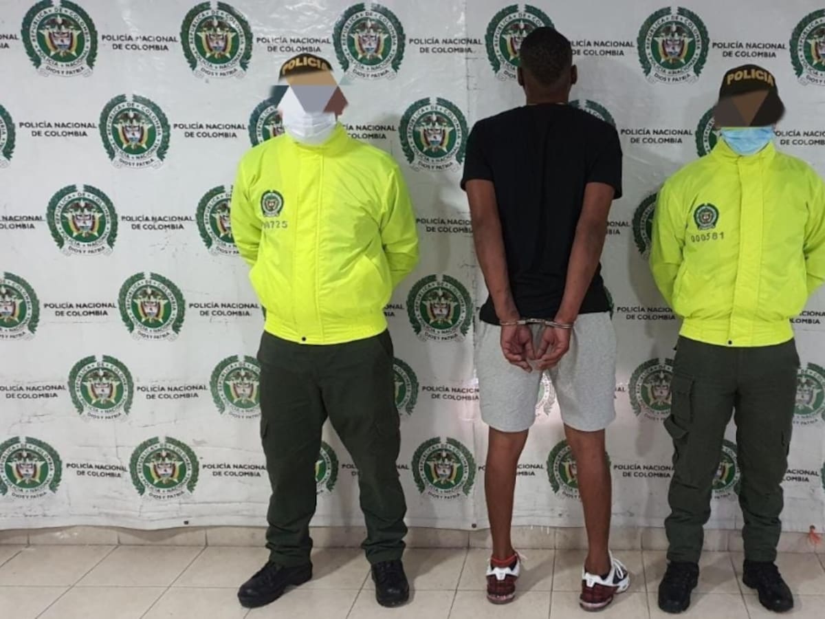 Cae hombre señalado de asesinar e incinerar a un patrullero en Tumaco