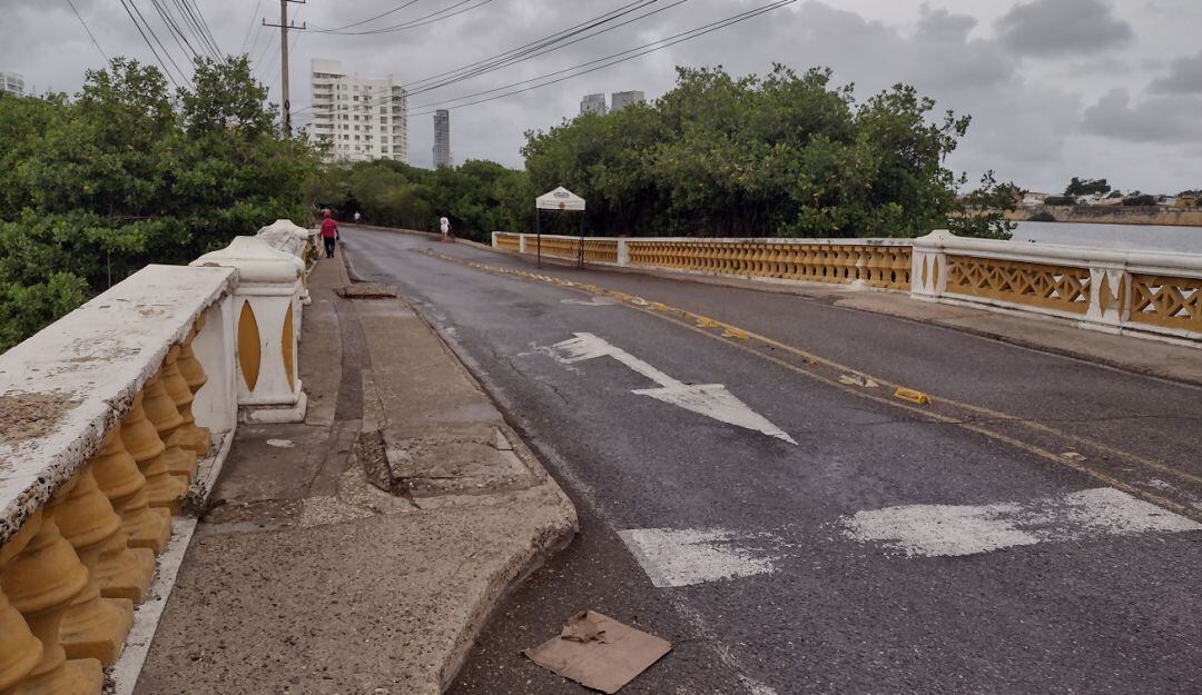 Luis Villadiego explicó que luego de varias inspecciones se determinó que el puente debe ser reconstruido por uno de mayor envergadura
