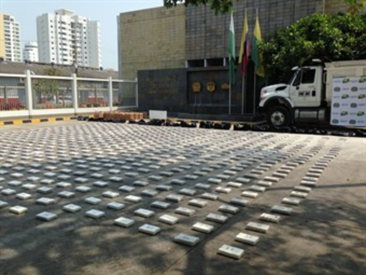 Desaparecen 20 kilos de coca de incautación en la Base Naval en Cartagena