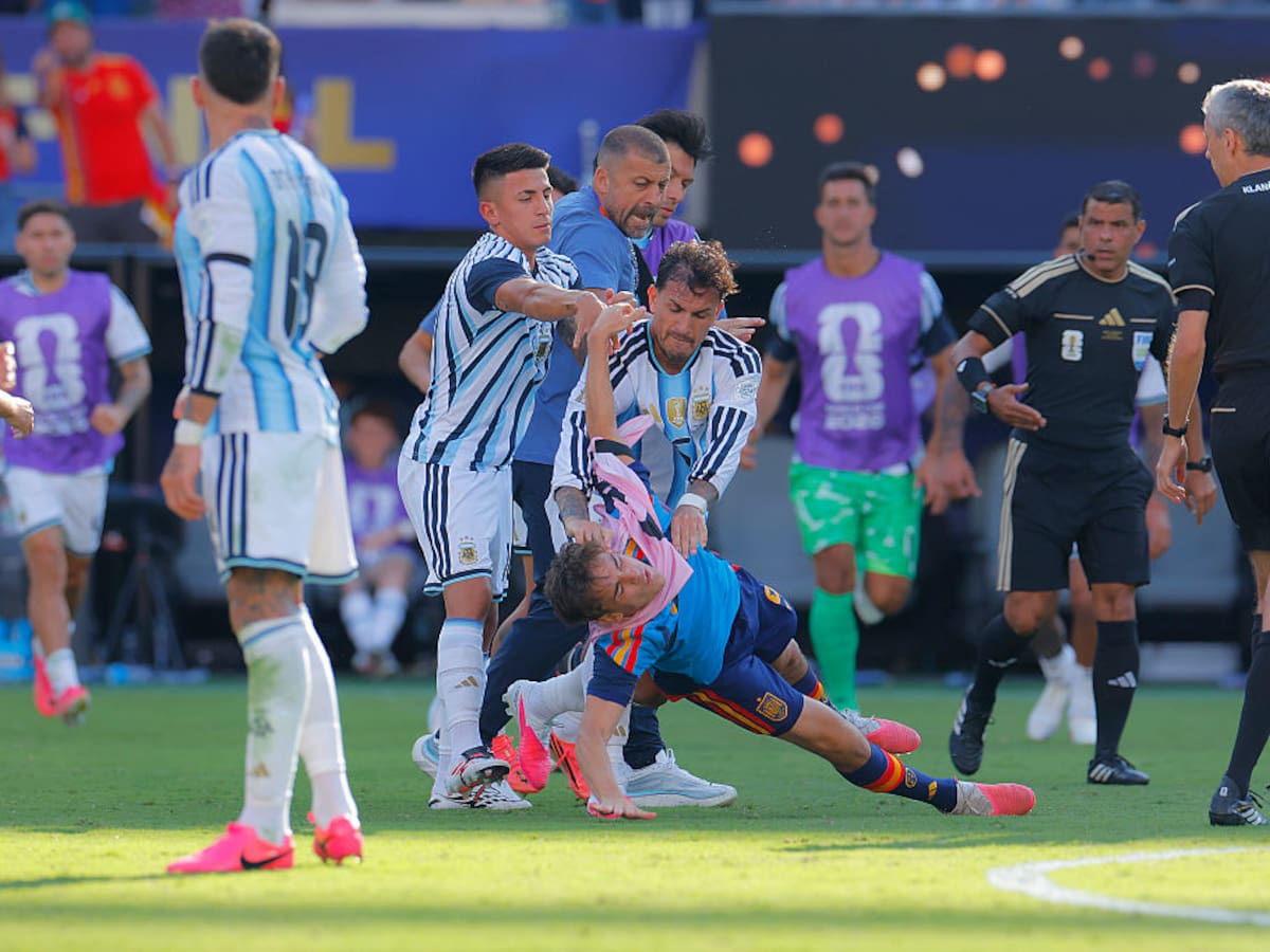Video: Violenta agresión de Leandro Paredes tras finalizar la final del Mundial 2026
