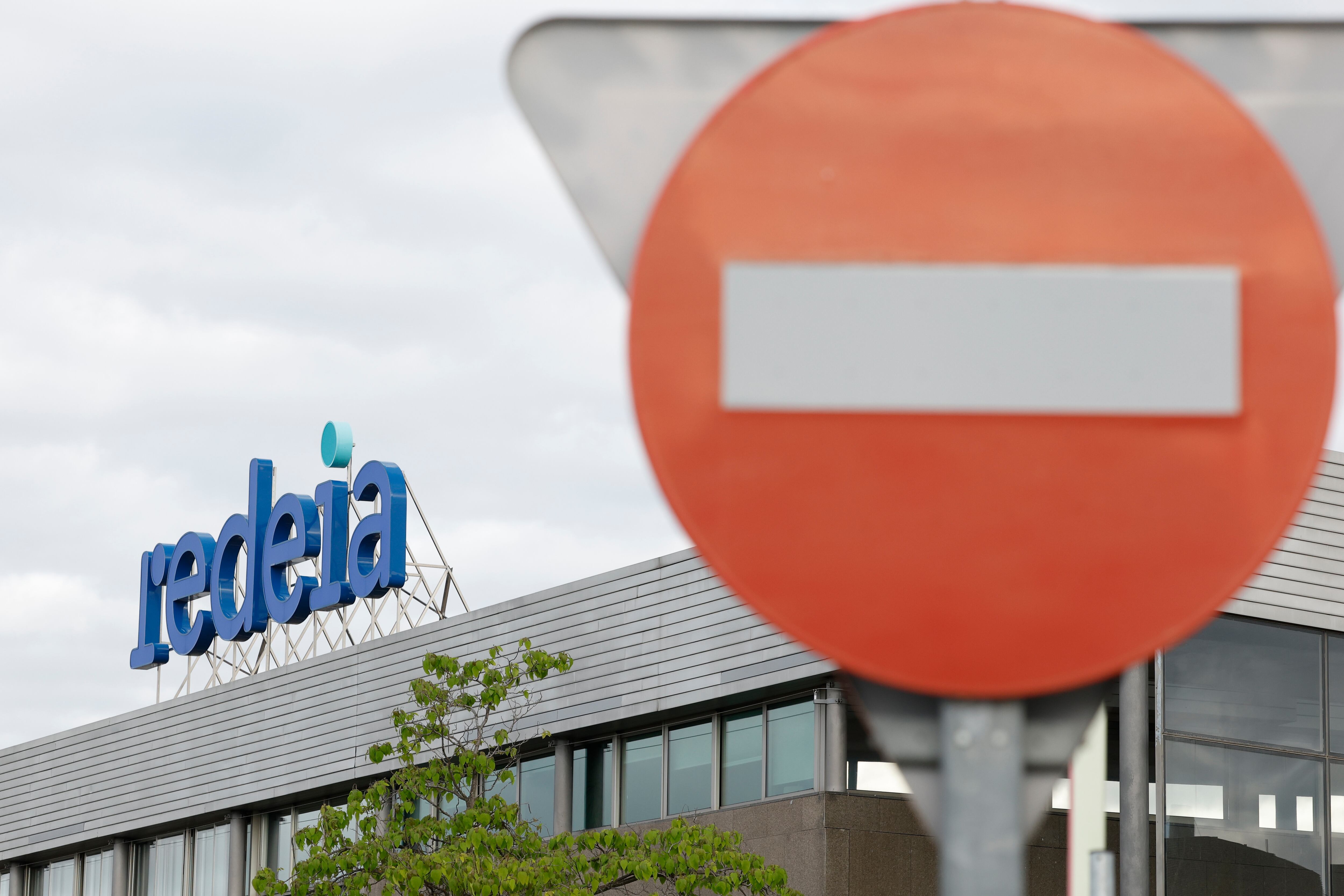 MADRID, 03/05/2025.- Sede de Red Eléctrica durante la segunda reunión del Comité creado por el Gobierno para el análisis del apagón eléctrico del 28 de abril y que está presidido por la vicepresidenta tercera del Gobierno y ministra para la Transición Ecológica y el Reto Demográfico, Sara Aagesen, este sábado en Madrid. EFE/Juan Carlos Hidalgo