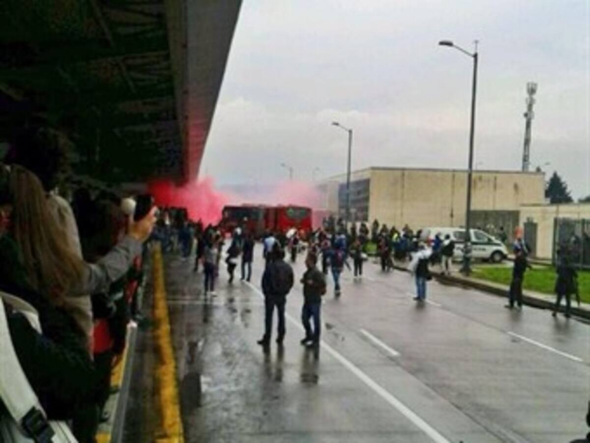 No cesan bloqueos en Transmilenio pese a intervención de Petro