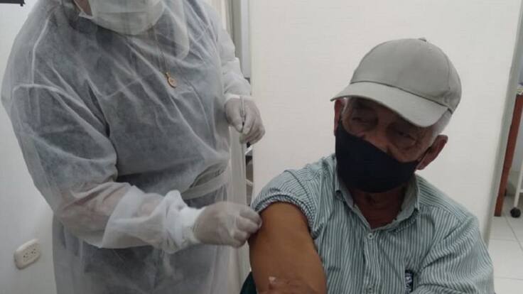 Referente de vacunación de la secretaría de salud del departamento, Adriana García