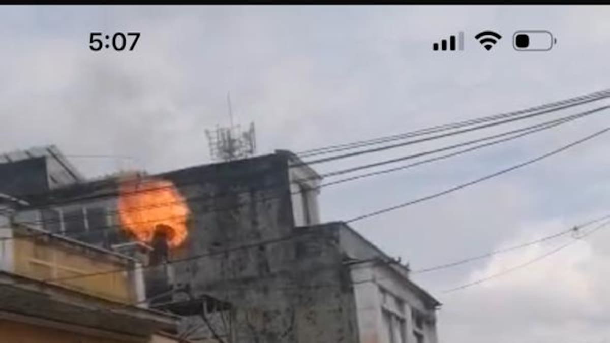 El Cuerpo Oficial de Bomberos de Manizales sofocó un conato de incendio en el centro de Manizales