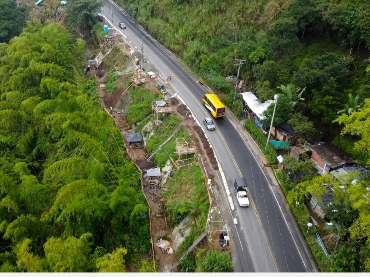 Comenzaron los pare y siga de 20 minutos en vía Armenia - Calarcá por La María en Quindío