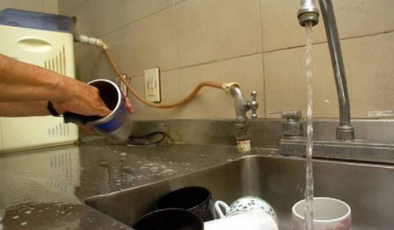 Empresas Públicas de Armenia solicita a los usuarios  mesura en los consumos de agua mientras se reestablece el servicio.