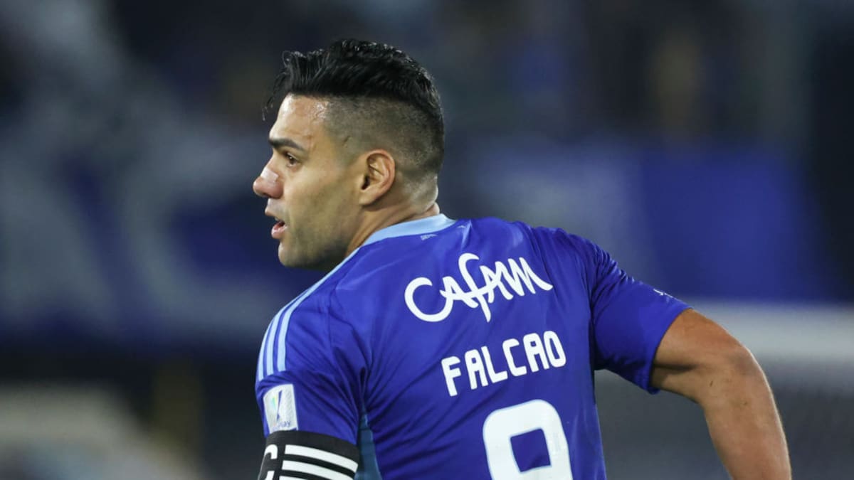 Falcao anuncia que se establece en Panamá y crecen los rumores sobre su futuro futbolístico