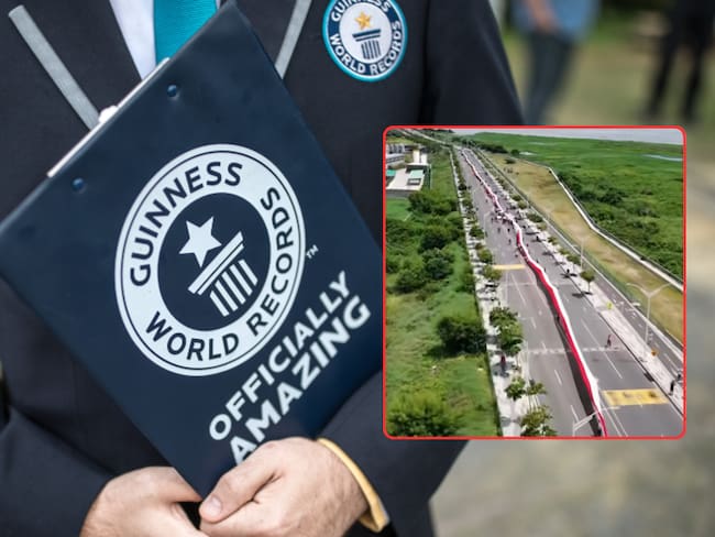 Libro de Guinness World Record (Getty Images) / Bandera más larga de Colombia extendida