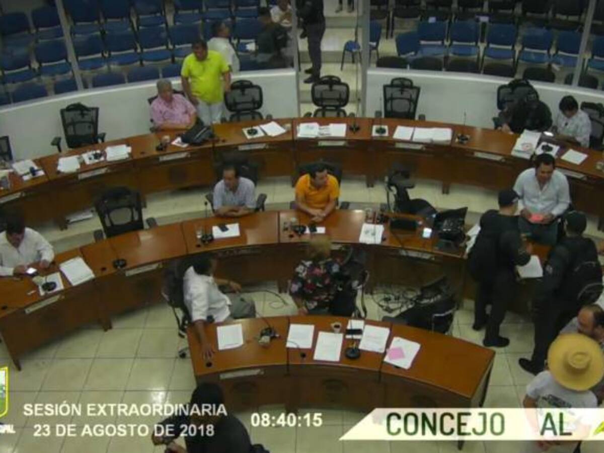 Son 15 las órdenes de captura contra concejales de Neiva