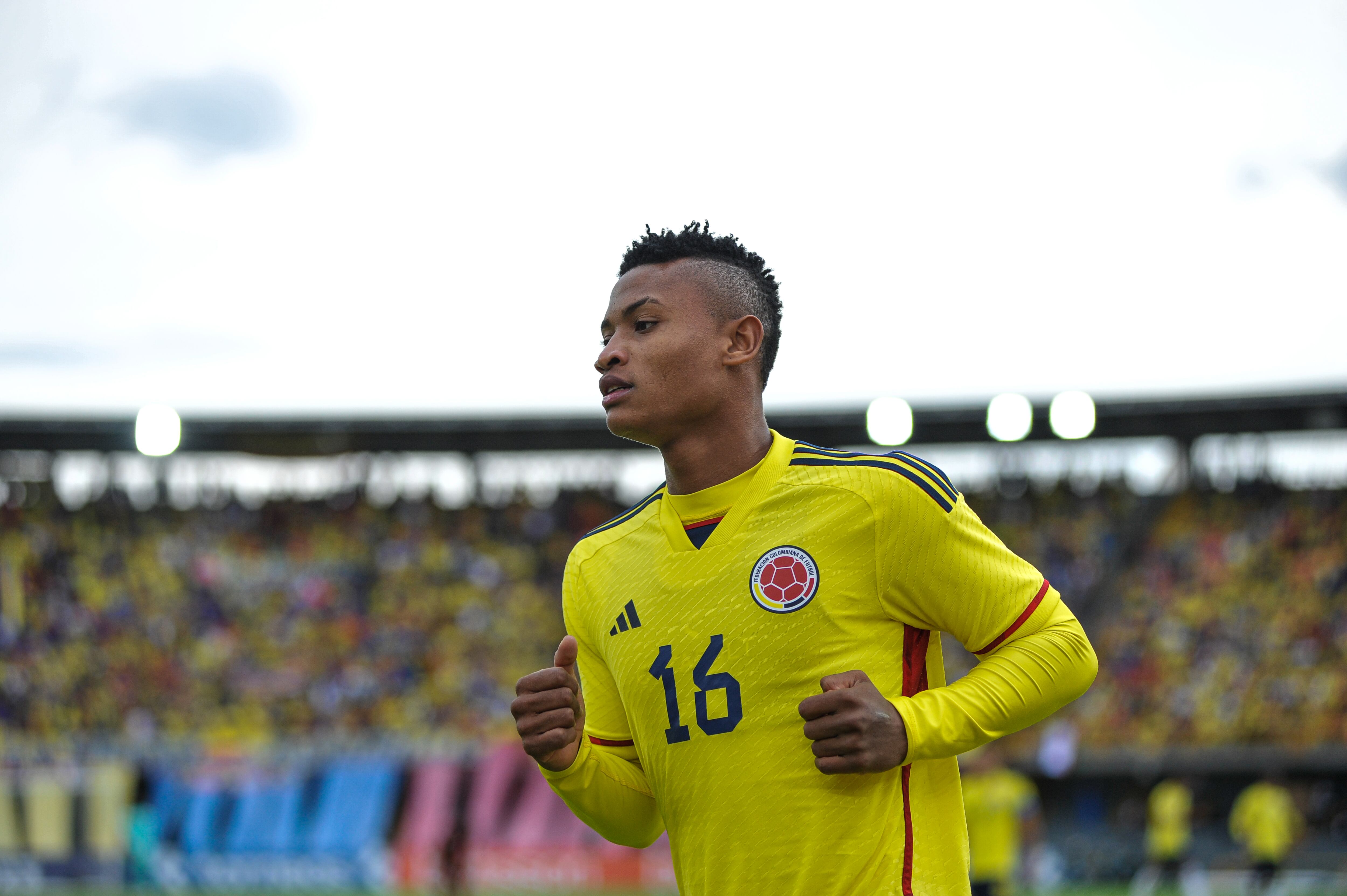 Óscar Cortés en la Selección Colombia Sub-20. (Photo by Sebastian Barros/NurPhoto via Getty Images)