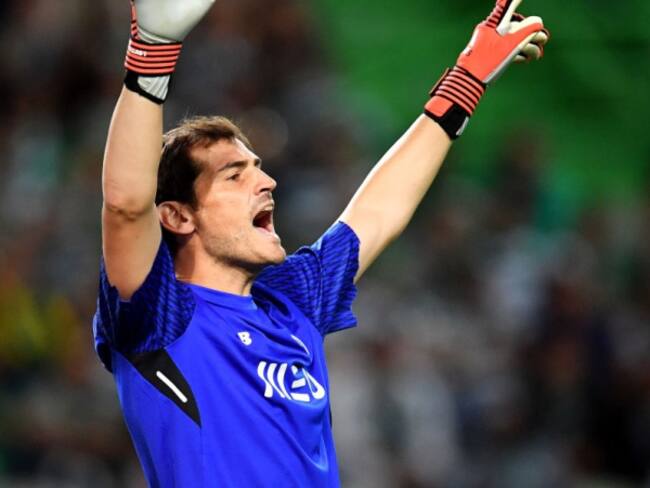 Casillas reduce su sueldo para seguir con Porto, según medios portugueses