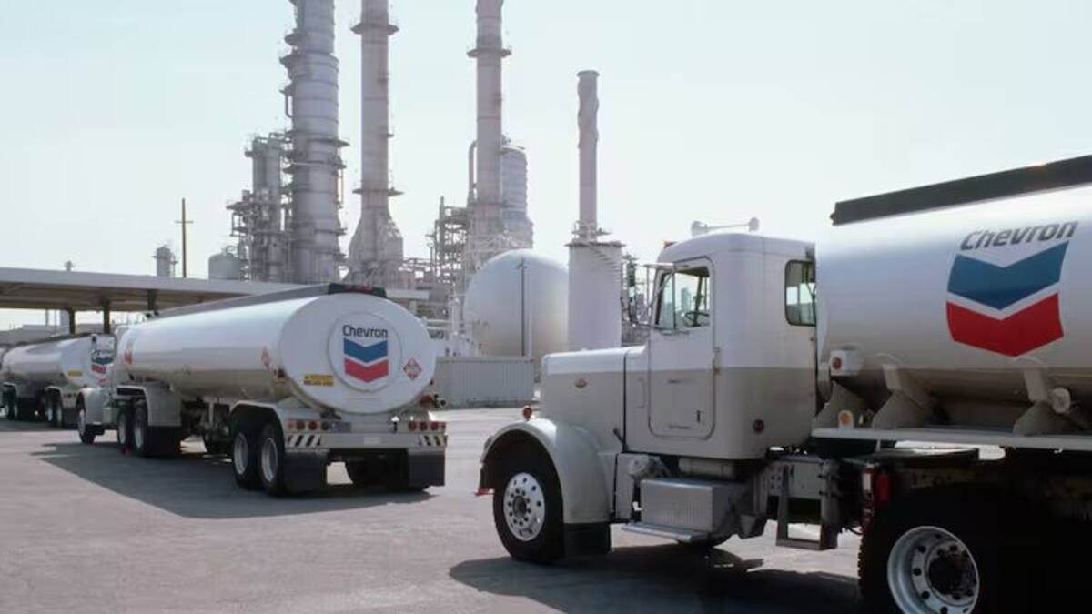 ¿Cómo podría afectar a Colombia la decisión de EE.UU. de revocar la licencia a la petrolera Chevron?