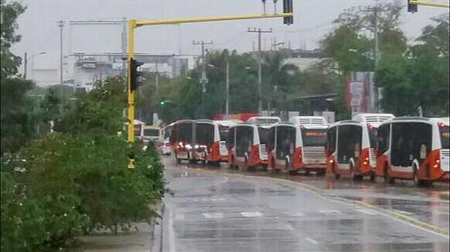 Paro de taxistas genera congestión en el servicio de Transcaribe. Foto: Cortesía/ Prensa Transcaribe.