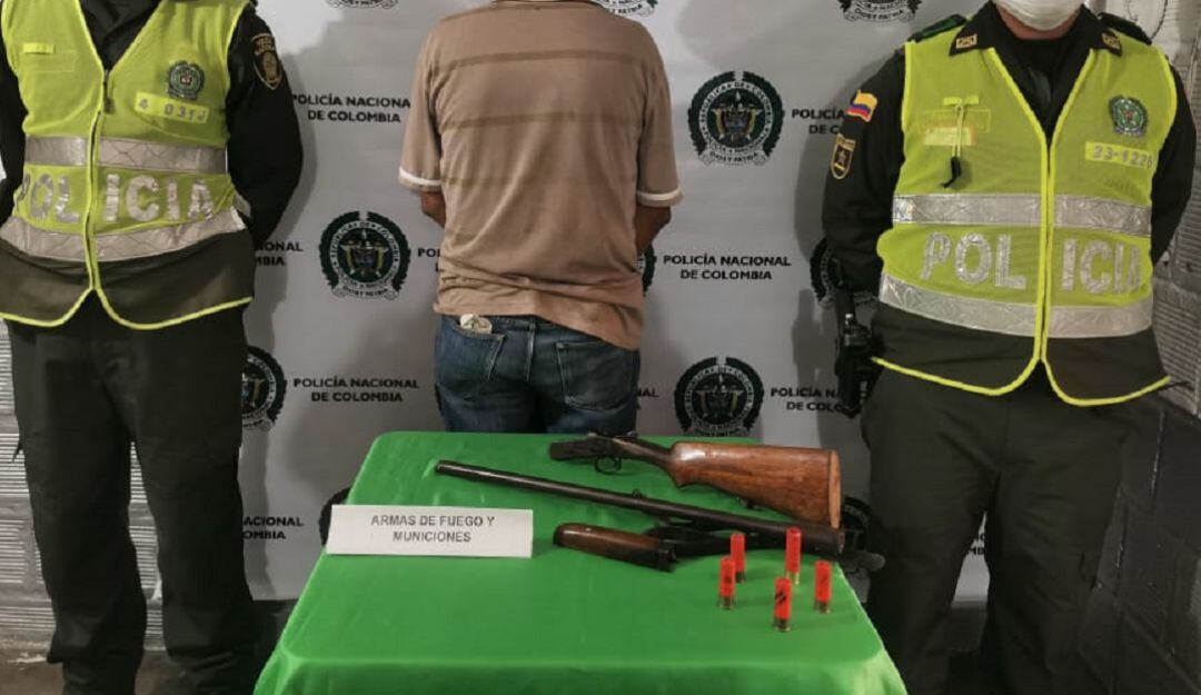 Captura e incautación de arma ilegal.