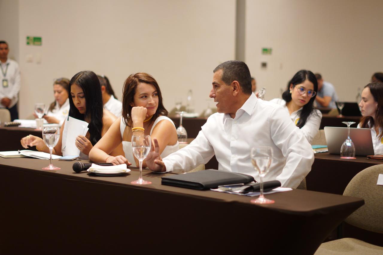 Andrea Petro y Dumek Turbay, juntos para avanzar en la lucha contra el comercio sexual