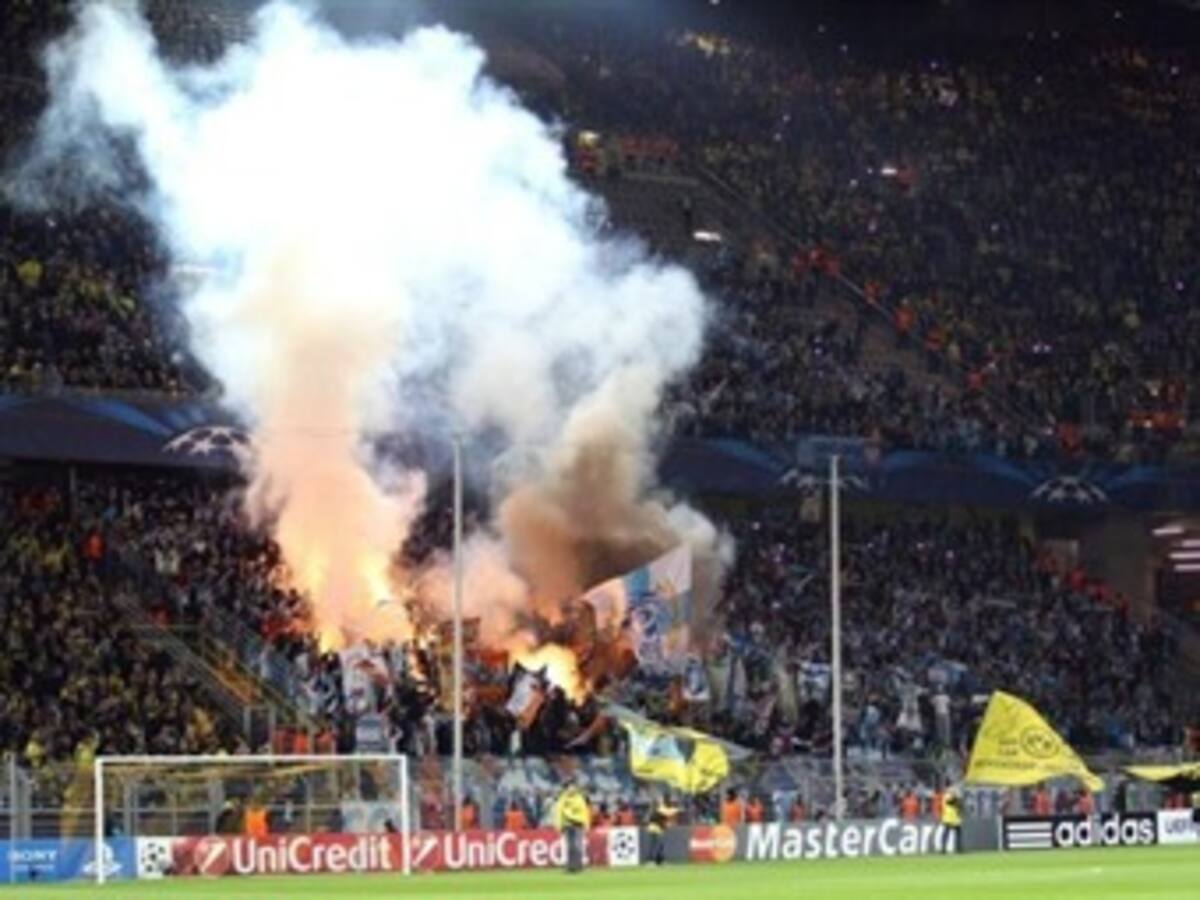 Hinchas con todo furor en jornada de Liga de Campeones