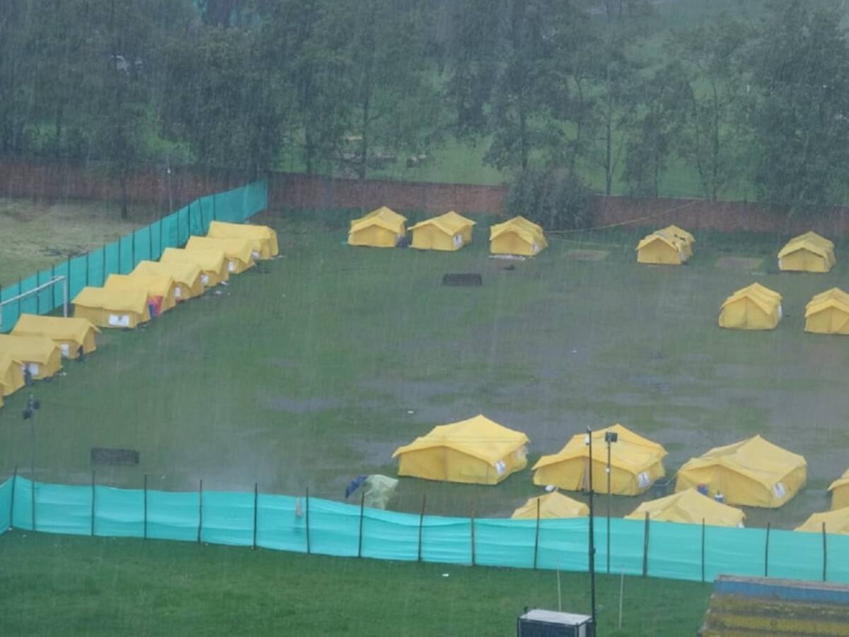 Se inunda campamento venezolano en Bogotá