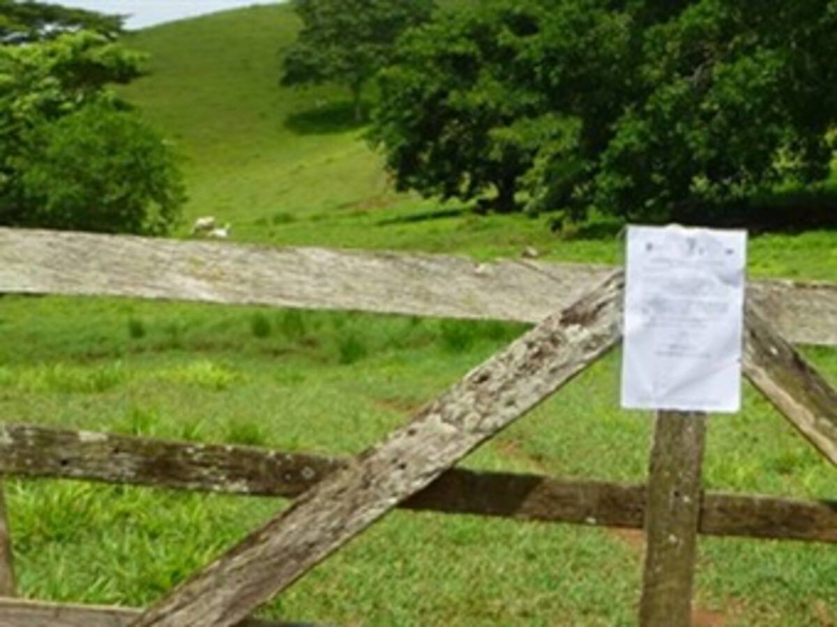 Se enreda restitución de la hacienda Santa Paula, símbolo de la barbarie de los Castaño