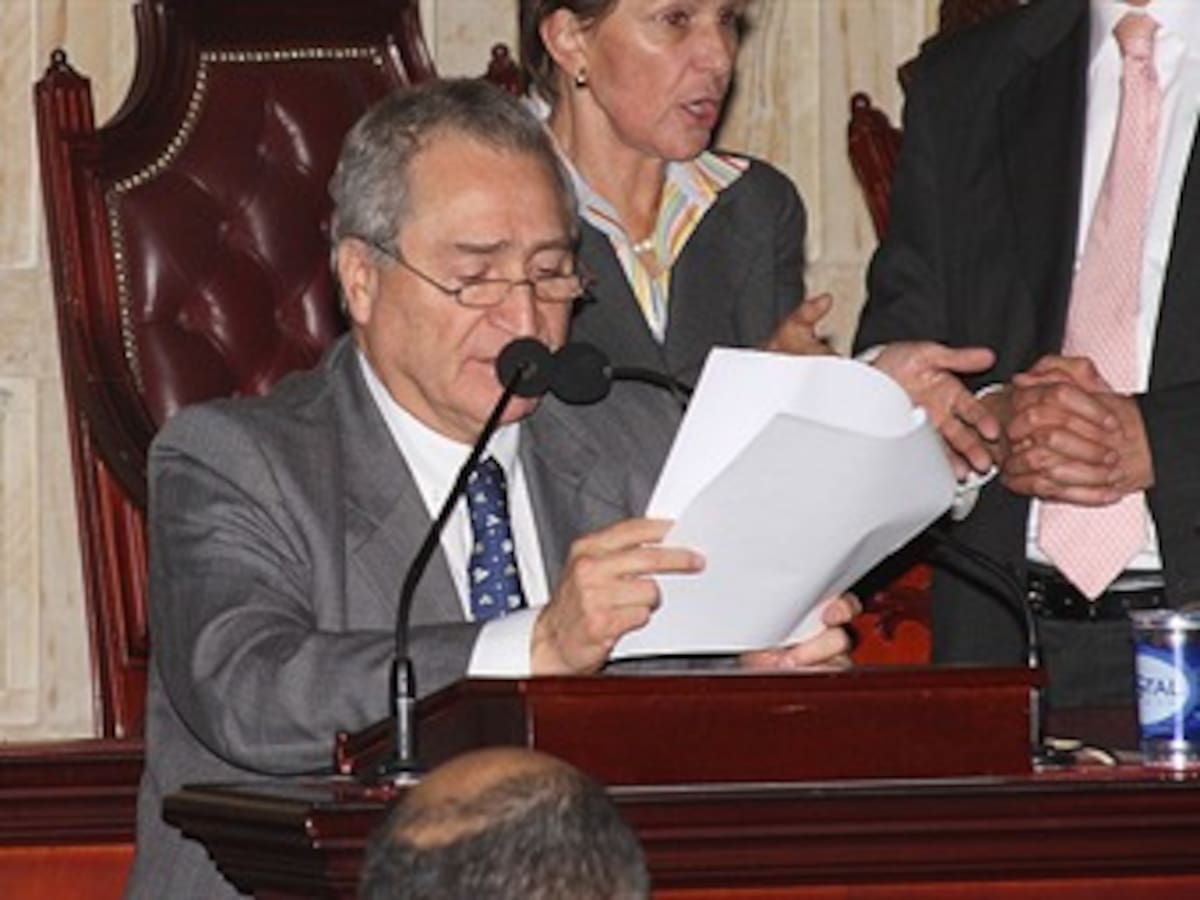 Congresistas caldenses piden al gobierno agilizar nombramiento de gobernador encargado