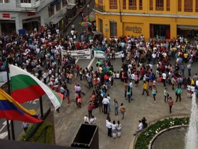 Fecode pide al congreso mediar para solucionar el paro